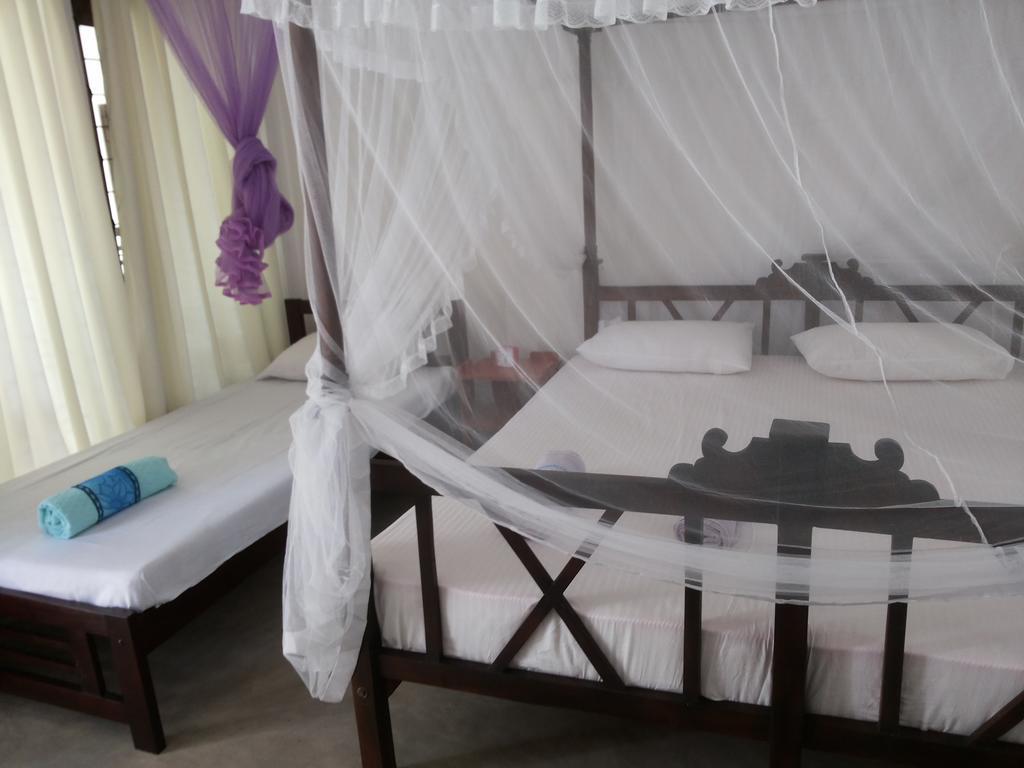 Singha Holidays Mirissa Room photo