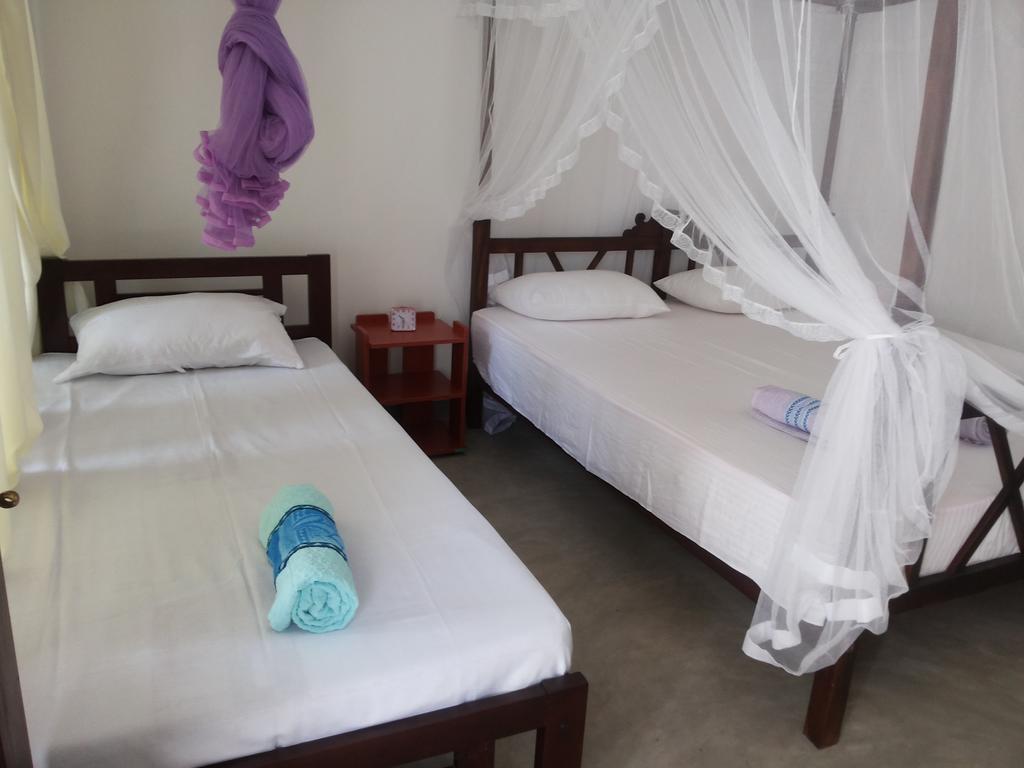 Singha Holidays Mirissa Room photo